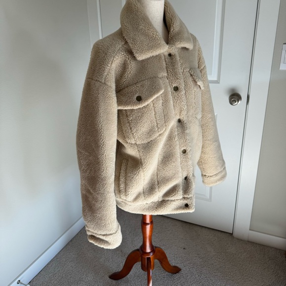 Free People Tan Cream Sherpa Trucker Jacket Medium - Picture 4 of 10